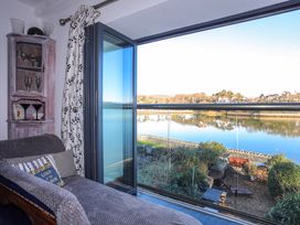 2 bedroom Cottage for rent in Porthmadog