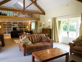 3 bedroom Cottage for rent in Gaerwen