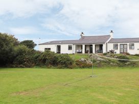 3 bedroom Cottage for rent in Rhoscolyn