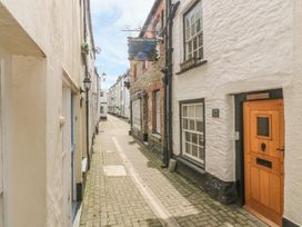 2 bedroom Cottage for rent in Looe