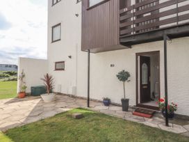 2 bedroom Cottage for rent in Conwy