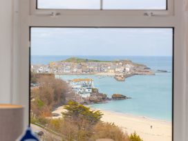 2 bedroom Cottage for rent in St Ives