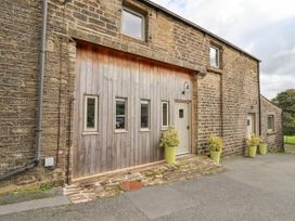 1 bedroom Cottage for rent in Holmfirth