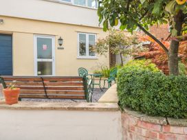 1 bedroom Cottage for rent in Cinderford