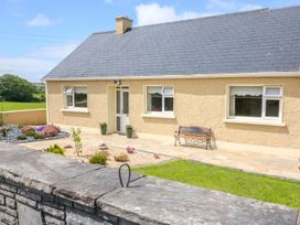 Sea View Hideaway - County Clare - 1014300 - thumbnail photo 1