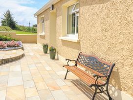 Sea View Hideaway - County Clare - 1014300 - thumbnail photo 3