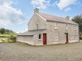 Shaws Hill Farmhouse - Antrim - 1014752 - thumbnail photo 1