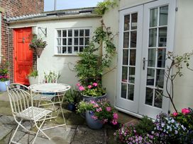 20A St Hilda's - North Yorkshire (incl. Whitby) - 1015257 - thumbnail photo 1