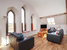 2 bedroom Cottage for rent in Abergavenny