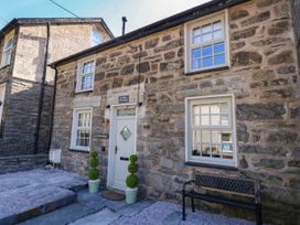 2 bedroom Cottage for rent in Blaenau Ffestiniog