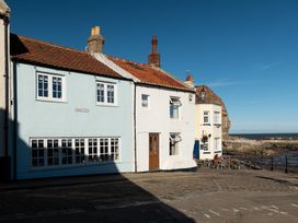 Roxby Cottage - North Yorkshire (incl. Whitby) - 1015761 - thumbnail photo 9