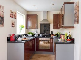 Sunny Corner Cottage - North Yorkshire (incl. Whitby) - 1015768 - thumbnail photo 2