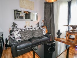 Beachside and Golf Apartment -  - 1020929 - thumbnail photo 5