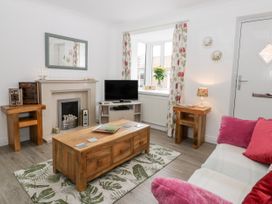 Little Daisy Cottage - North Yorkshire (incl. Whitby) - 1021348 - thumbnail photo 3