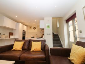 4 Loveday Mews - Cotswolds - 1022261 - thumbnail photo 5