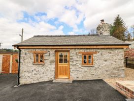 1 bedroom Cottage for rent in Llandrindod Wells