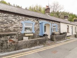3 bedroom Cottage for rent in Narberth