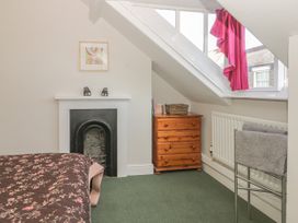 36 Highgate - North Yorkshire (incl. Whitby) - 1024551 - thumbnail photo 14