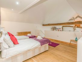 Flint Barn - Norfolk - 1025504 - thumbnail photo 16