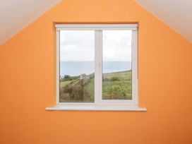 Clifftop Haven - Shancroagh & County Galway - 1025802 - thumbnail photo 16