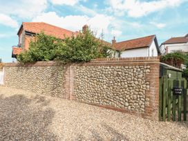 Cobbler's Cottage - Norfolk - 1026278 - thumbnail photo 28