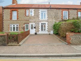 Megan Cottage - Norfolk - 1026466 - thumbnail photo 1
