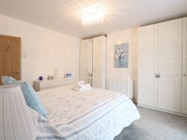 Megan Cottage - Norfolk - 1026466 - thumbnail photo 17