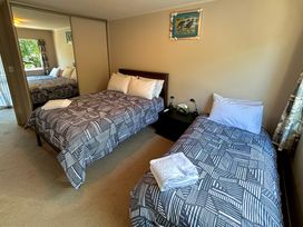 Matarangi Beachfront - Matarangi Holiday Home -  - 1027814 - thumbnail photo 22