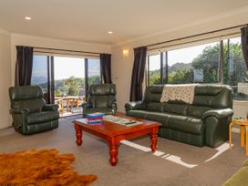 View from the Top - Whitianga Holiday Home -  - 1027989 - thumbnail photo 6