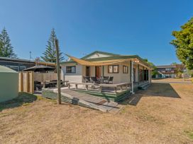 Oyster Bliss - Cooks Beach Holiday Home -  - 1028175 - thumbnail photo 1