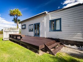 Oroua Cottage - Rangataua Bach -  - 1028266 - thumbnail photo 32