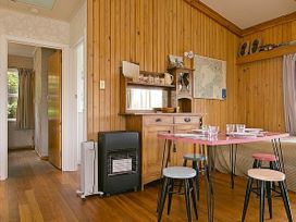 Lakeview Cottage - Rainbow Point Holiday Home -  - 1028398 - thumbnail photo 8