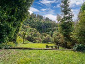 Pukawa Haven - Pukawa Bay Holiday Home -  - 1028401 - thumbnail photo 27