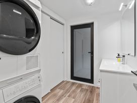 Pukawa Haven - Pukawa Bay Holiday Home -  - 1028401 - thumbnail photo 13