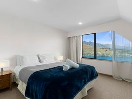 Fantail on Goldleaf - Queenstown Holiday Home -  - 1028755 - thumbnail photo 15