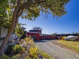 Moeroa - Wharewaka Holiday Home -  - 1028930 - thumbnail photo 44