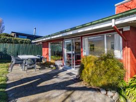 Moeroa - Wharewaka Holiday Home -  - 1028930 - thumbnail photo 6
