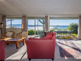 Moeroa - Wharewaka Holiday Home -  - 1028930 - thumbnail photo 14