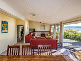 Moeroa - Wharewaka Holiday Home -  - 1028930 - thumbnail photo 13