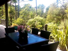 Treetop Oasis - Tairua Executive Holiday Home -  - 1029241 - thumbnail photo 29