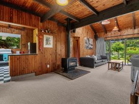 Lakeside Villa - Lake Rotoiti Holiday Home -  - 1029656 - thumbnail photo 4