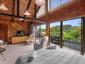 Lakeside Villa - Lake Rotoiti Holiday Home -  - 1029656 - thumbnail photo 9