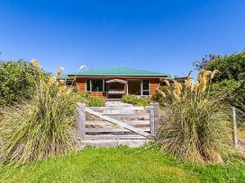 Sawmillers Retreat - Arrowtown Holiday Home -  - 1030136 - thumbnail photo 3