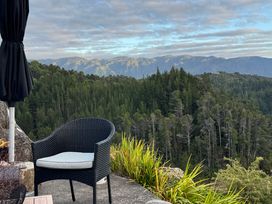 Hilltop Heaven - Kaiteriteri Holiday Home -  - 1030671 - thumbnail photo 8