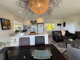 Hilltop Heaven - Kaiteriteri Holiday Home -  - 1030671 - thumbnail photo 15