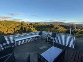 Hilltop Heaven - Kaiteriteri Holiday Home -  - 1030671 - thumbnail photo 9