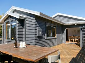 Central Haven - Taupo Holiday Home -  - 1030739 - thumbnail photo 1