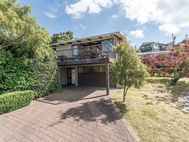 Acacia View at No. 3 - Acacia Bay Holiday Home -  - 1031196 - thumbnail photo 2