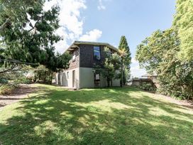 Acacia View at No. 3 - Acacia Bay Holiday Home -  - 1031196 - thumbnail photo 29