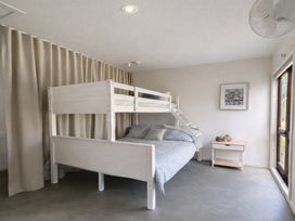 Matapouri Hideaway - Matapouri Holiday Home -  - 1031199 - thumbnail photo 5